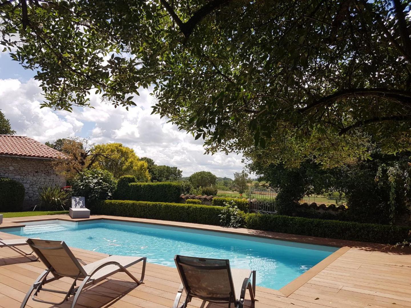 Domaine De La Monestarie - Teritoria Hotel Bernac  Eksteriør billede